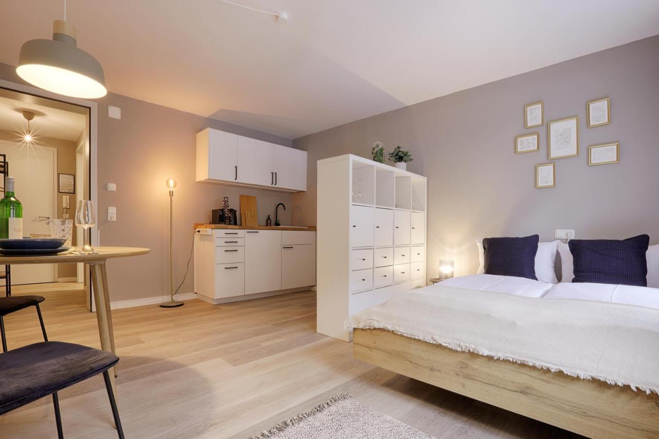 Homie Stay Julius Apartments - Iphofen Bagian luar foto